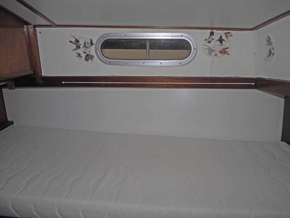 Cabine arrière, Hébergements